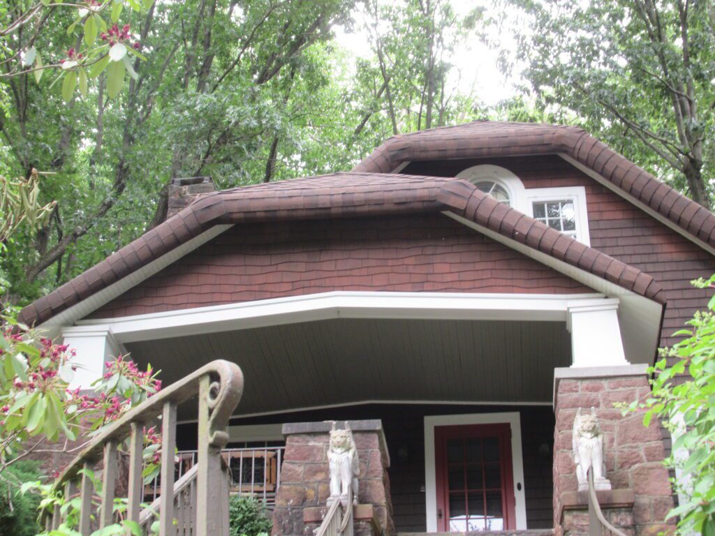 Historical Acorn Cottage