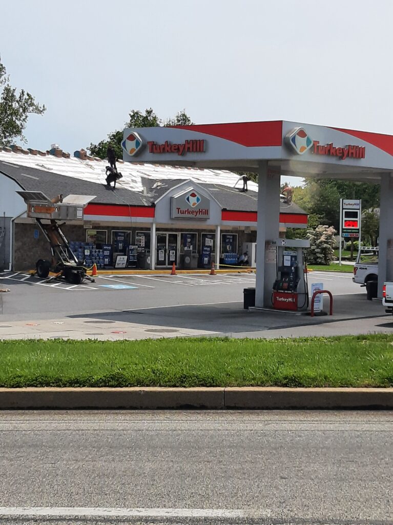 Turkey Hill Roof – No Fall Protection